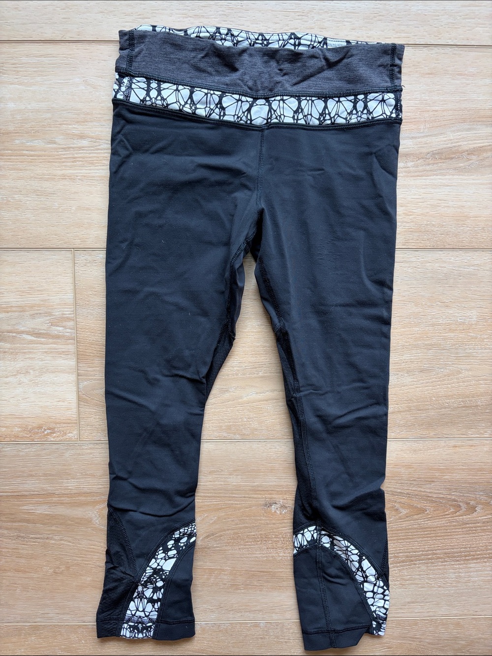 Lululemon 3/4 Leggings